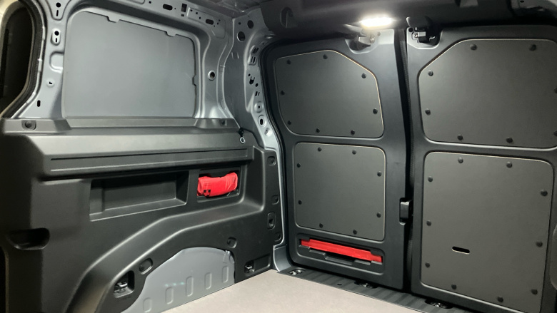 Volkswagen Id.Buzz Cargo 210kW Commerce 79kWh Auto